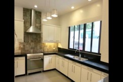 For sale: An impressive 2-storey house in Dasmarinas (C/FPP18)